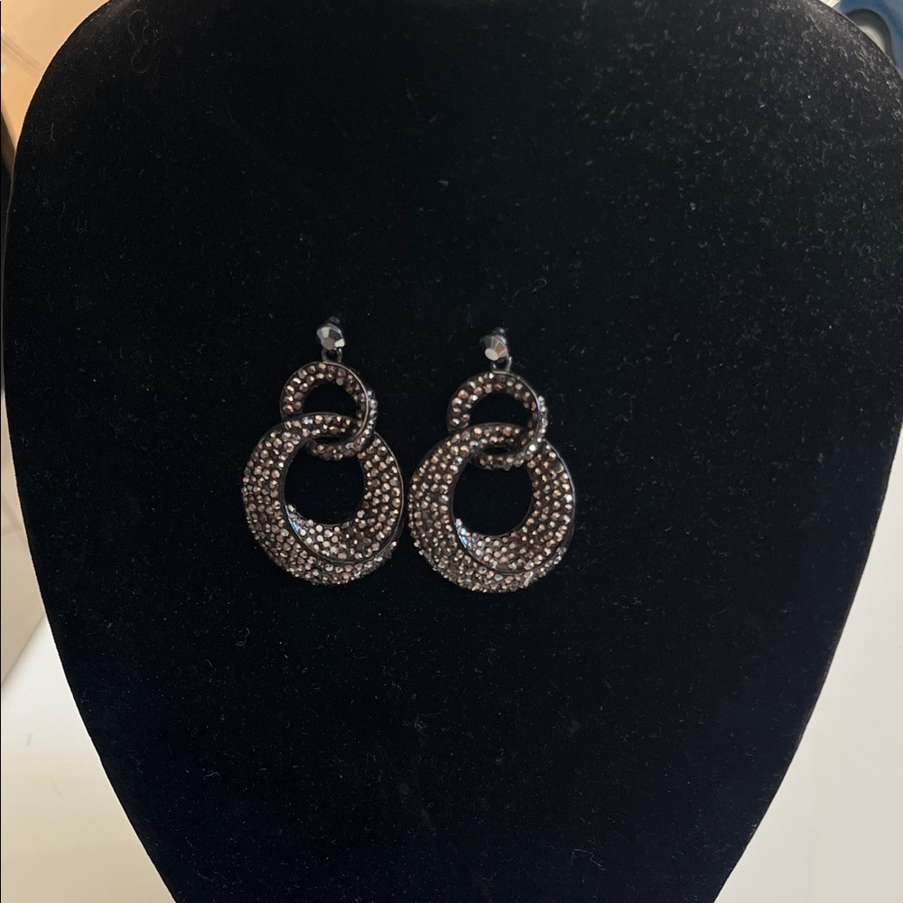 Elegant smokey gray Hoop Earrings